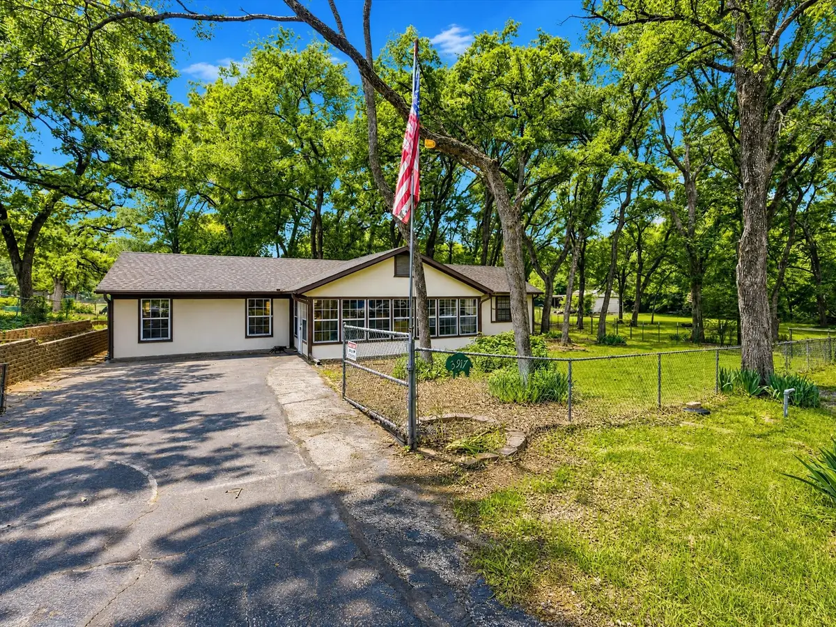 3917 Hidden Lake Court, Alvarado, TX 76009 - #1