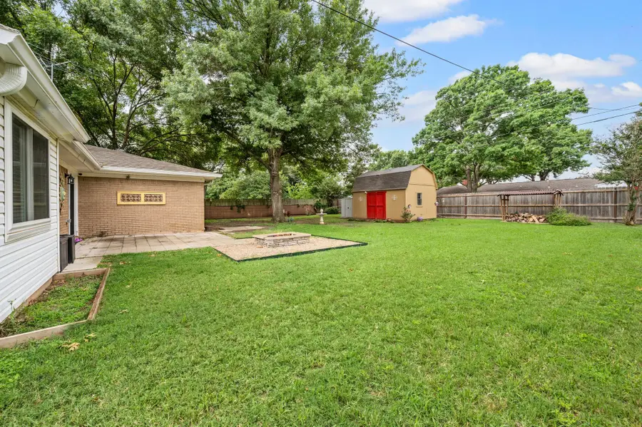217 Glenn Drive, Hurst, TX 76053 - #2
