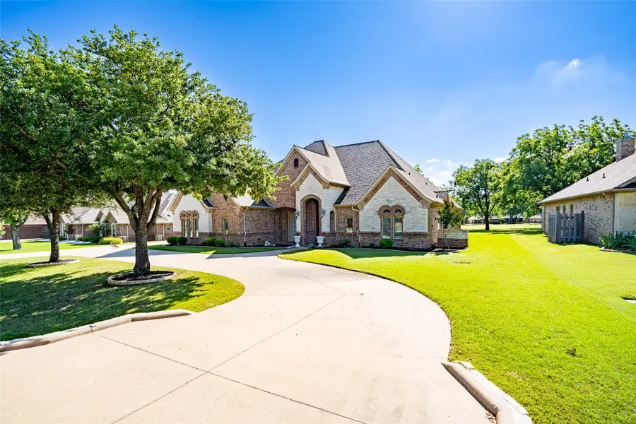 6417 Colonial Drive, Granbury, TX 76049 - #2