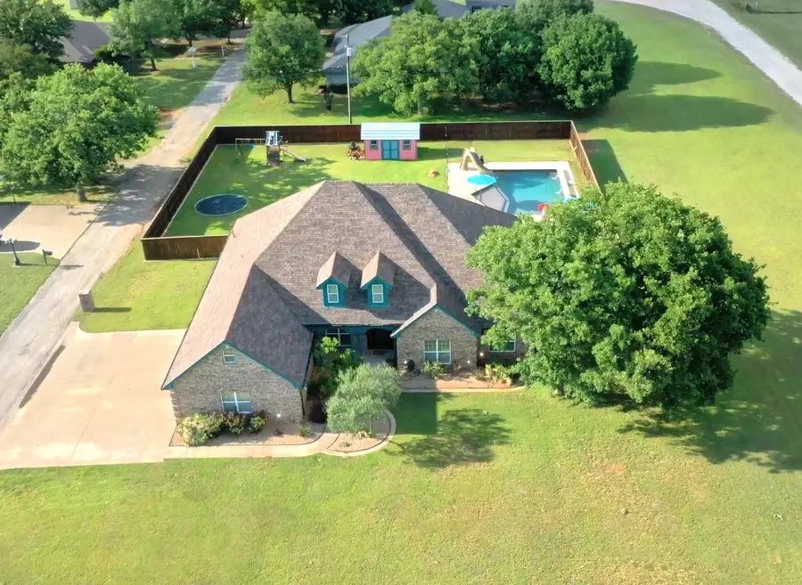2601 NE 23rd Street, Mineral Wells, TX 76067 - #3