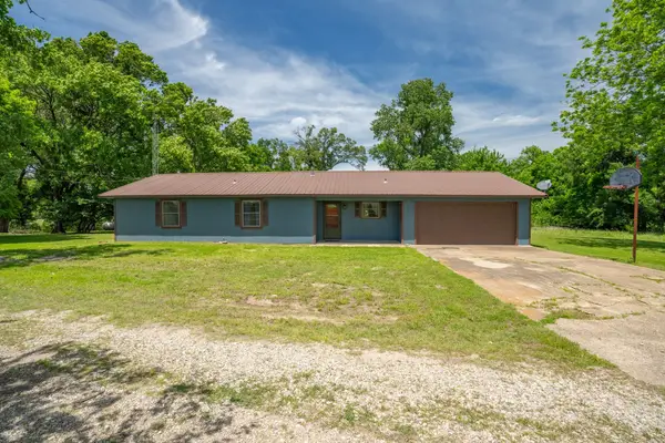 450 Rs County Road 4480, Point, TX 75472