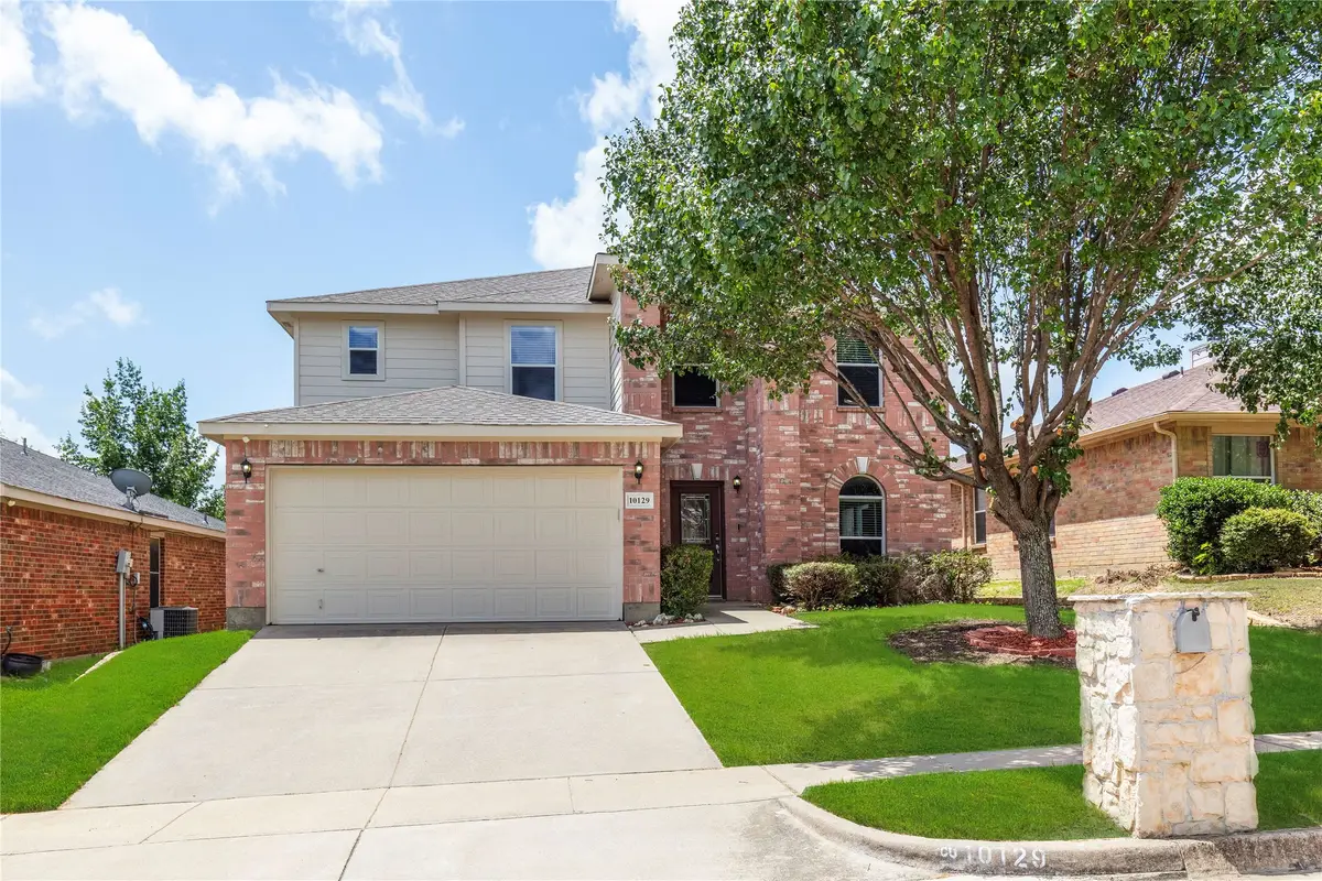 10129 Cougar Trail, Fort Worth, TX 76108 - #1