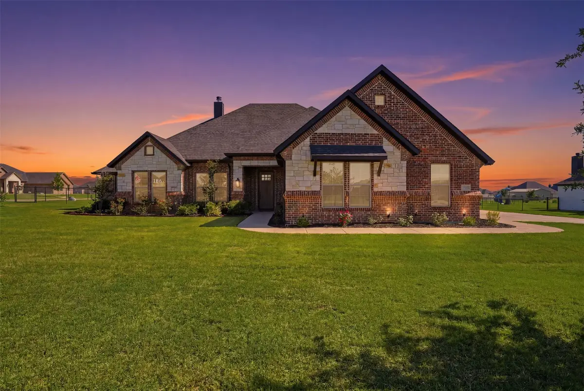 401 Venadito Drive, Godley, TX 76044 - #1