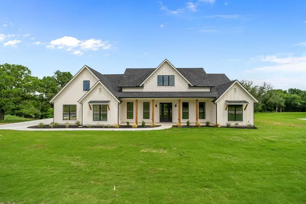 223 Gopher Road, Weatherford, TX 76088 - #1