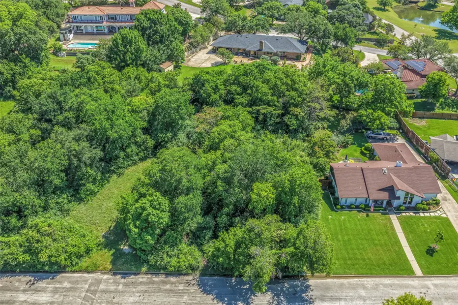 7 Legend Road, Benbrook, TX 76132 - #3