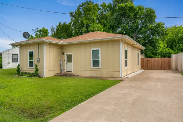 2206 Drake Street, Caddo Mills, TX 75135