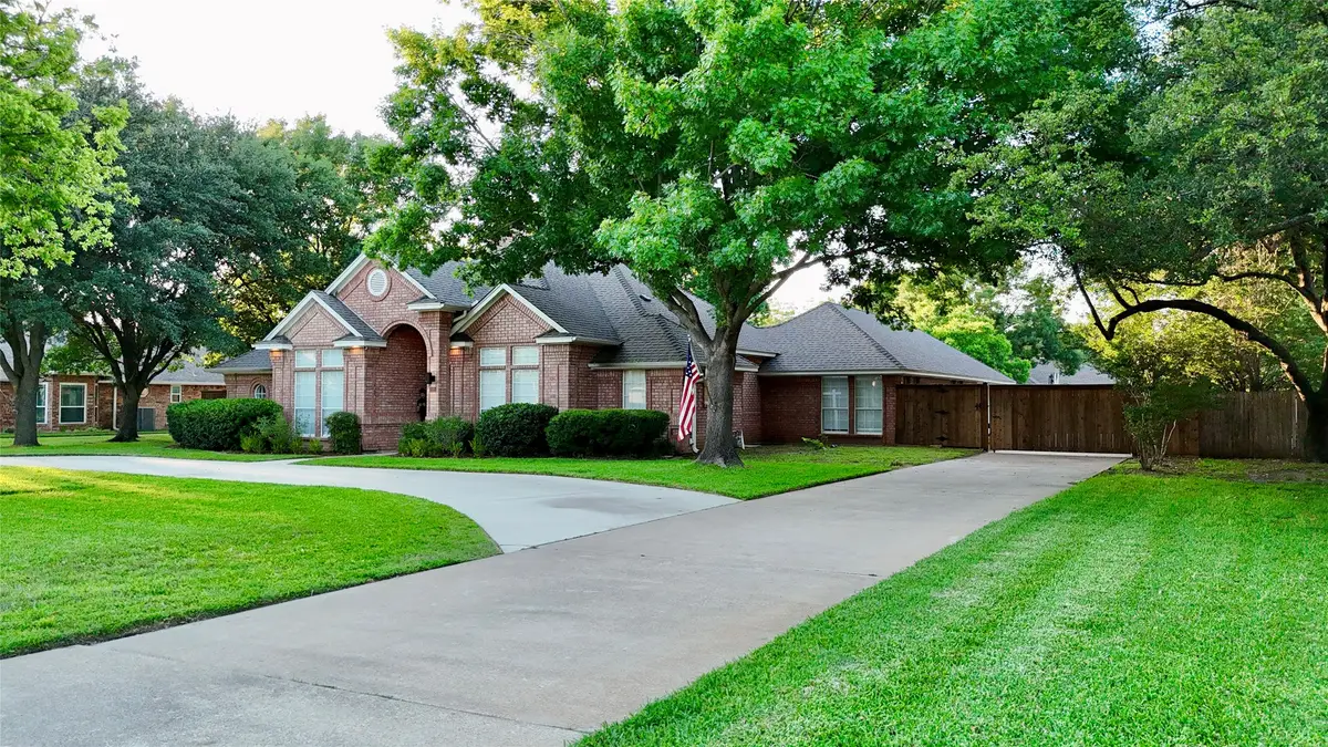 3105 Sunset Lane, Dalworthington Gardens, TX 76016 - #1