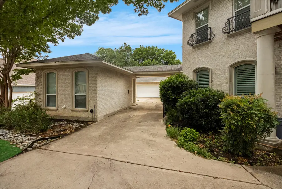 6413 Ridglea Crest Dr, Fort Worth, TX 76116 - #3