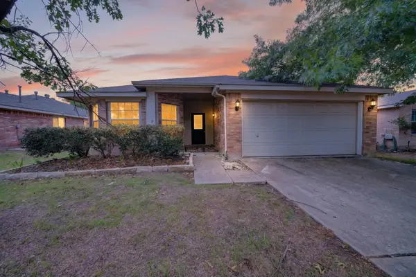 1016 Halifax Lane, Forney, TX 75126