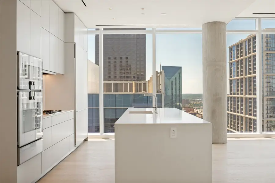 1747 Leonard Street #2002, Dallas, TX 75201 - #3