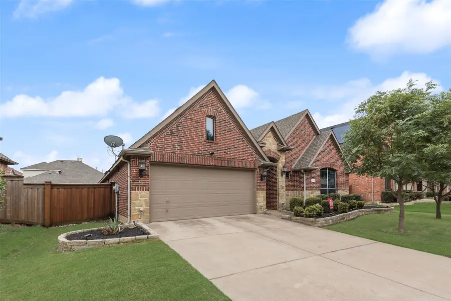 2723 Ponce De Leon, Grand Prairie, TX 75054 - #3