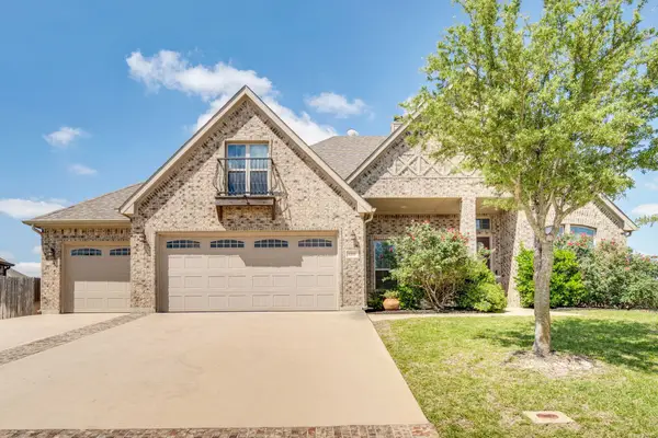 3205 Meadow Ridge Drive, Midlothian, TX 76065