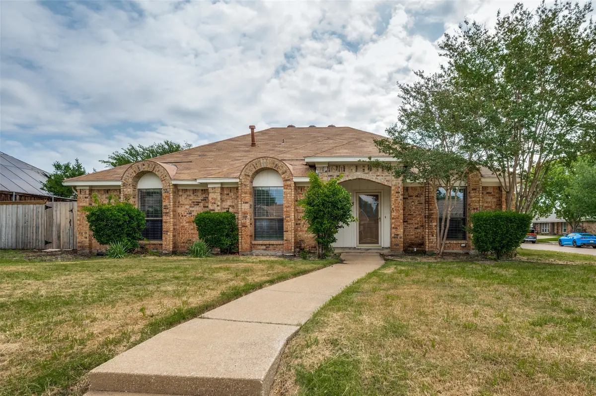4108 Furneaux Lane, Carrollton, TX 75007 - #1
