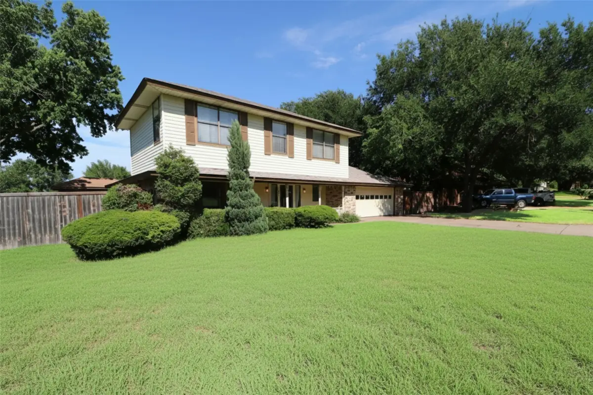 107 Byron Nelson Street, Stephenville, TX 76401 - #1