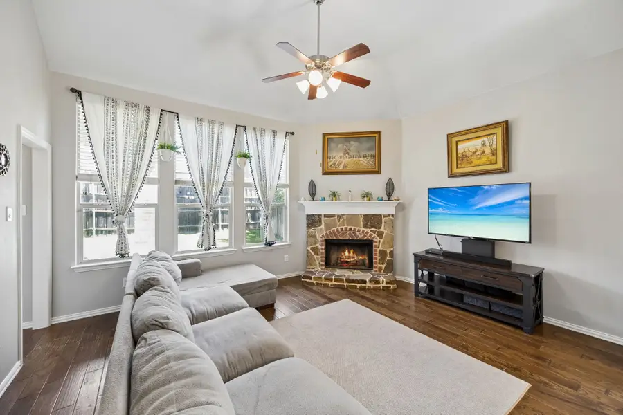 8716 Golden Sunset Trail, Fort Worth, TX 76244 - #2