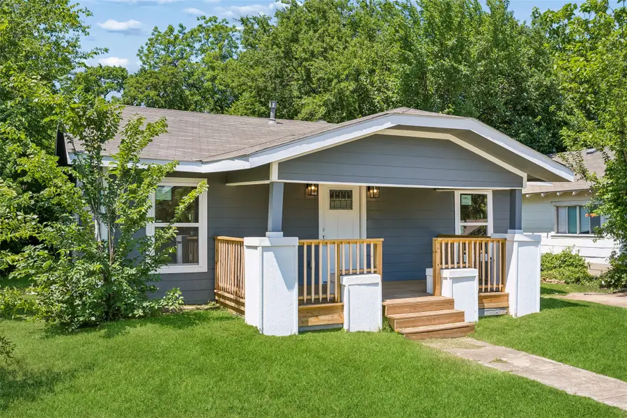 1265 E Maddox Avenue, Fort Worth, TX 76104 - #2