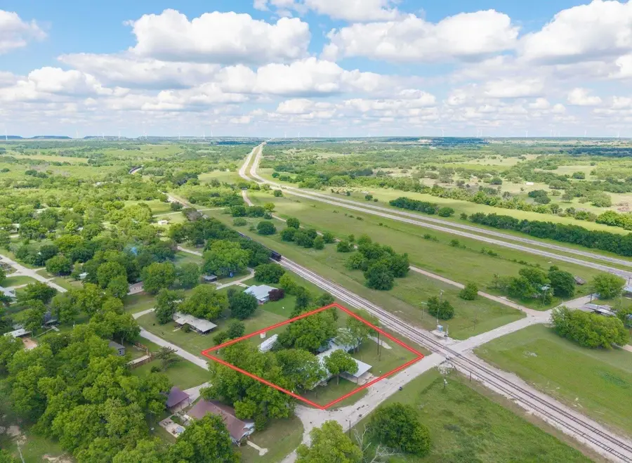 302 S Broadway Street, Blanket, TX 76432 - #3