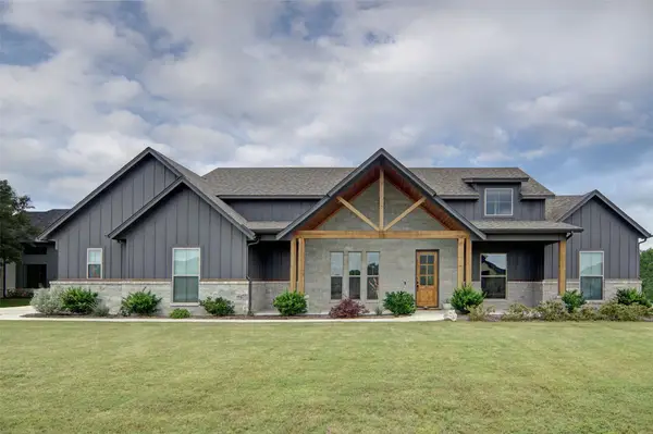 242 Coalson Crossing, Azle, TX 76020