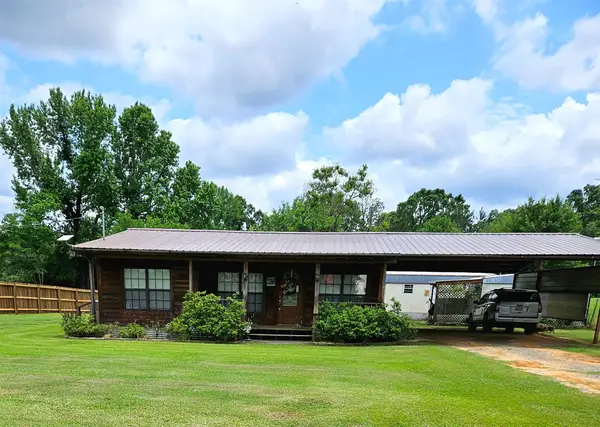 211 Holly Springs Church Road, Coushatta, LA 71019