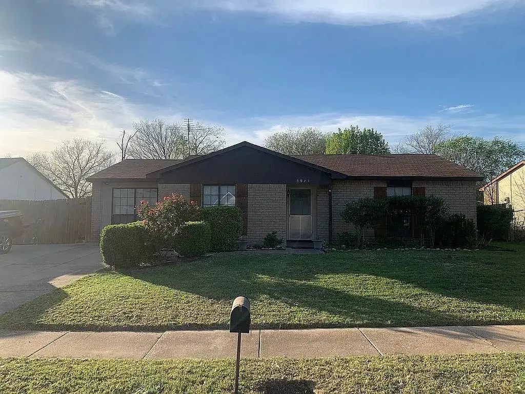 5921 Maiden Lane, Fort Worth, TX 76131 - #1