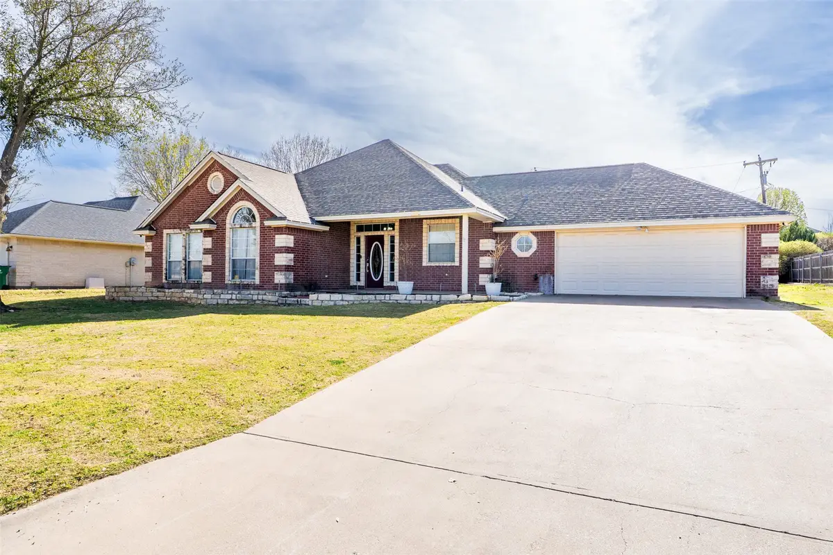 1466 Oakwood Drive, Stephenville, TX 76401 - #1
