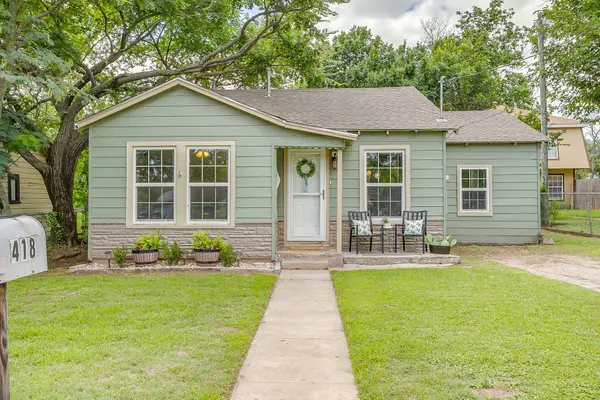 418 E Akard Street, Weatherford, TX 76086