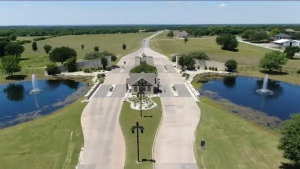 30077 Woodcrest Drive, Whitney, TX 76692