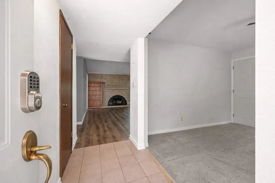 7009 Forestview Drive, Arlington, TX 76016 - #2