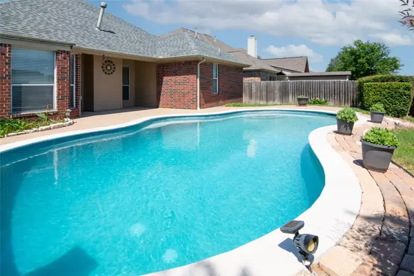5520 Bandelier Trail, Fort Worth, TX 76137
