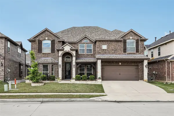 1325 Desert Barrel Drive, Fort Worth, TX 76177