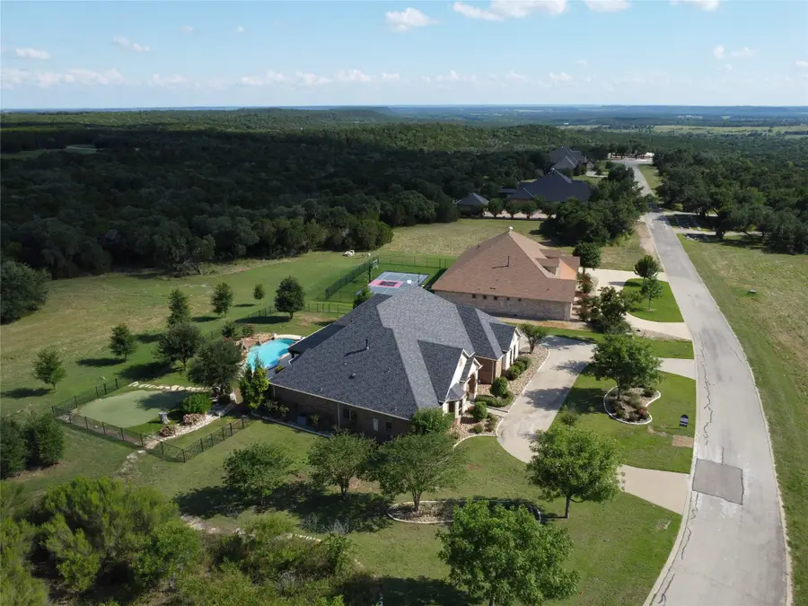 6509 Ladybank Court W, Cleburne, TX 76033 - #3