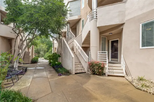 4040 Avondale Avenue #204, Dallas, TX 75219