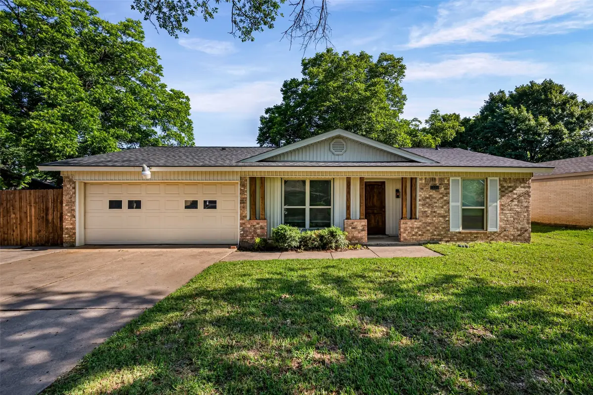 7521 Susan Court, North Richland Hills, TX 76180 - #1