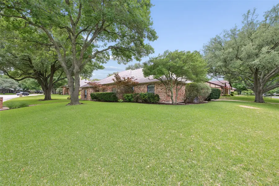 7300 Wind Chime Drive, Fort Worth, TX 76133 - #3