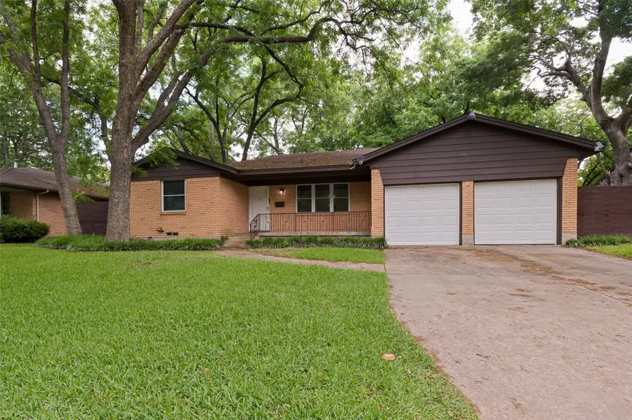 2730 Larkspur Lane, Dallas, TX 75233 - #2