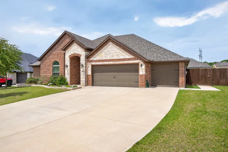 2504 Pinyon Hills Court, Burleson, TX 76028 - #2