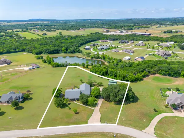 3508 Lakota Court, Granbury, TX 76048