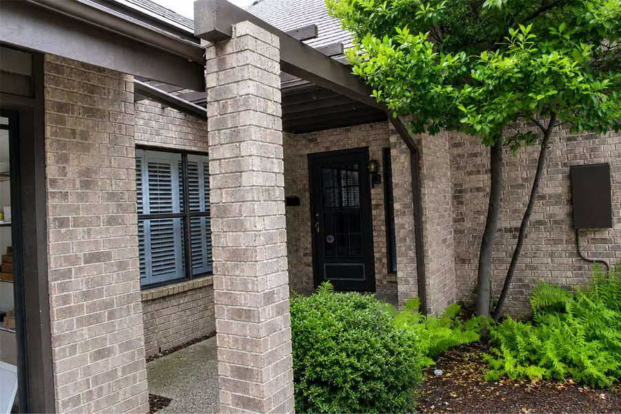 4241 Clear Lake Circle, Fort Worth, TX 76109 - #2
