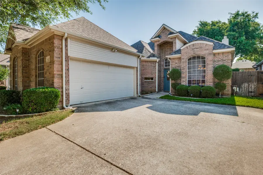 412 Hideaway Court, Euless, TX 76039 - #2
