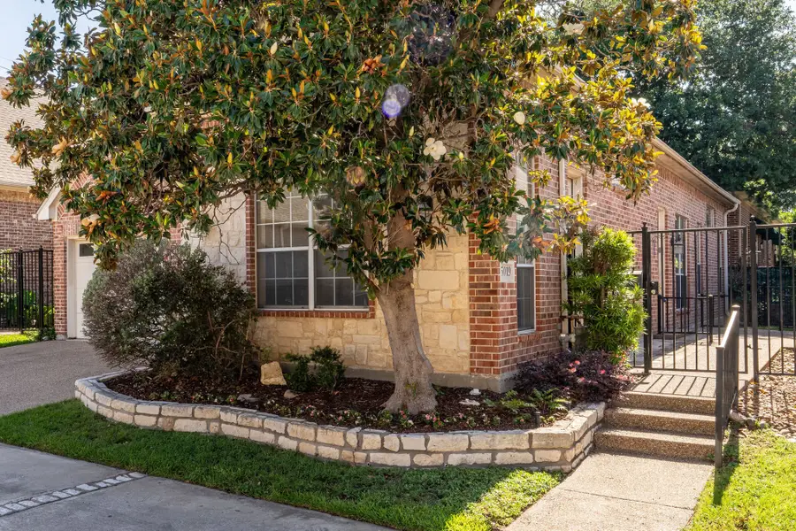 5019 Pershing Avenue, Fort Worth, TX 76107 - #3