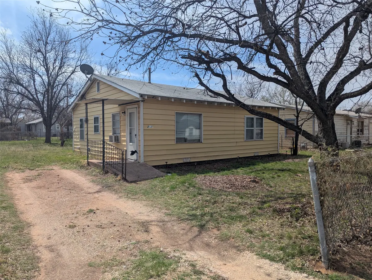 2125 Oakland Drive, Abilene, TX 79603 - #1