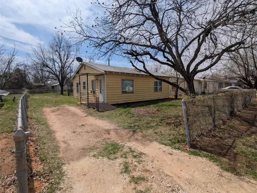 2125 Oakland Drive, Abilene, TX 79603 - #3