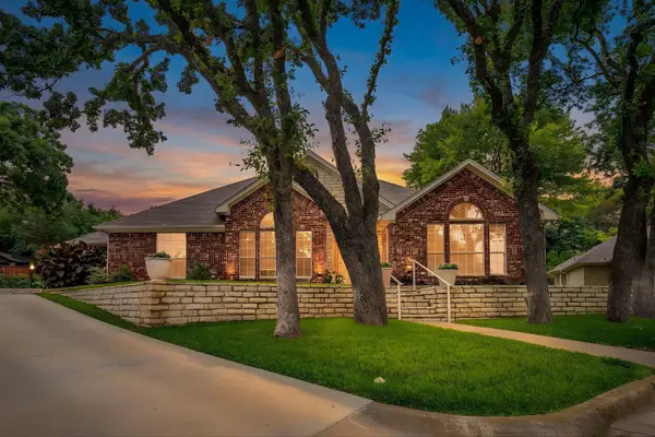 117 Countryside Court, Weatherford, TX 76087