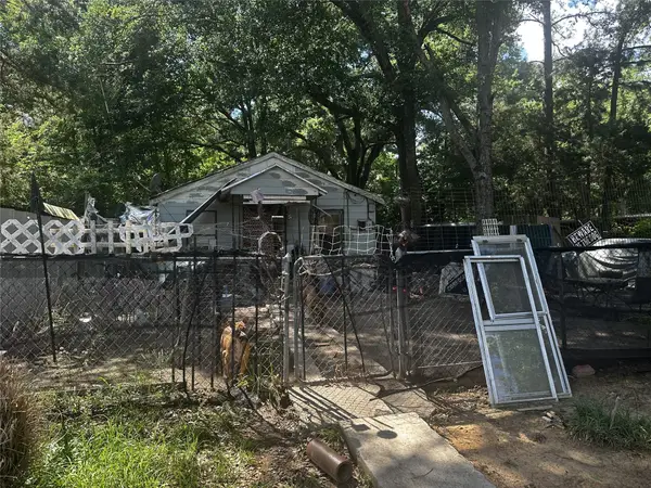 1421 N 9th Street, Longview, TX 75601