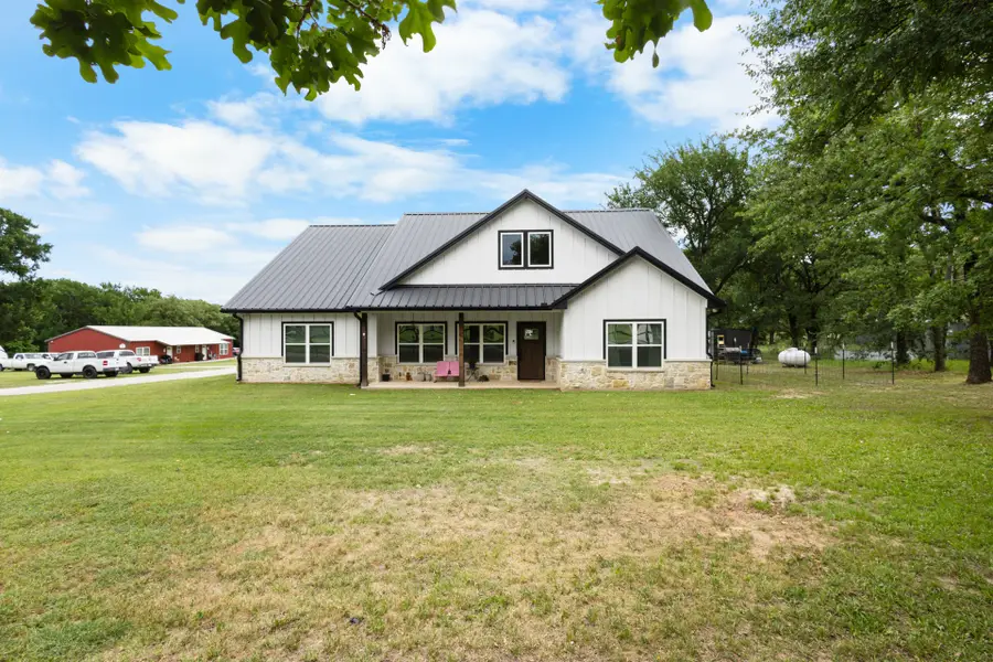 137 County Road 3351, Paradise, TX 76073 - #2