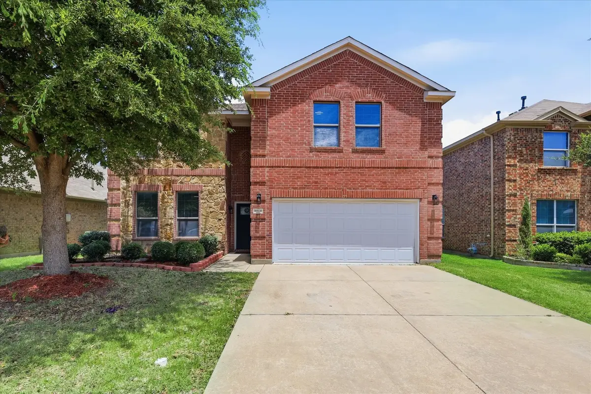 4216 Bridgestone Drive, Fort Worth, TX 76123 - #1