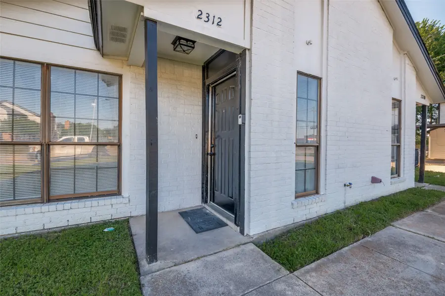 2312 Sherry Street, Arlington, TX 76014 - #2
