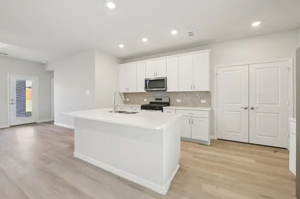 3064 Belton Drive, Farmersville, TX 75442