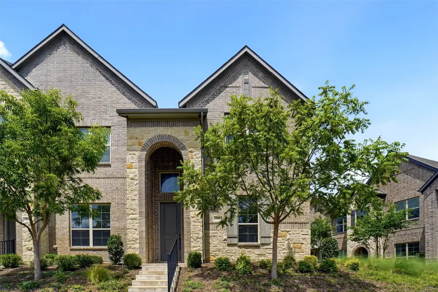 520 Ballustrade Drive, Irving, TX 75039 - #2