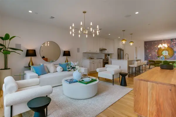 7207 Gaston Avenue #902, Dallas, TX 75206